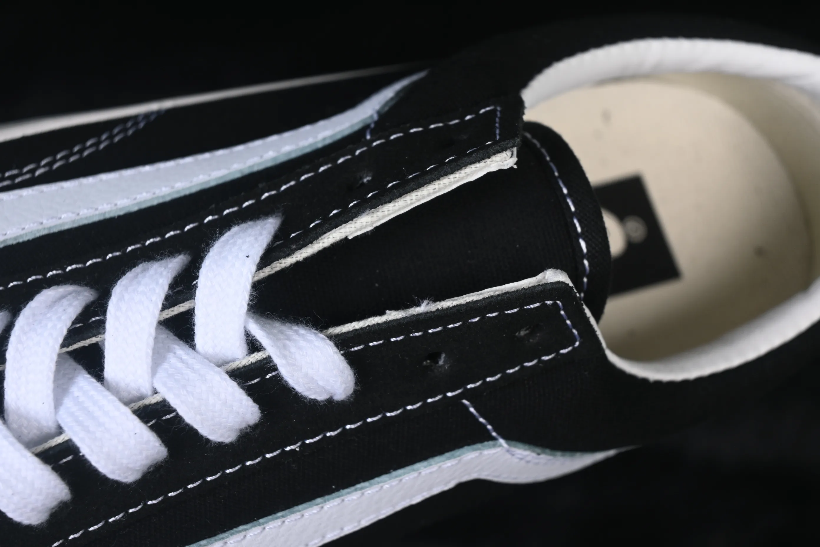 All categories Vans Vans series Vans Low Vans low-top Vans Old Skool high-end branch low-top casual sneakers VN0000E8VBPT